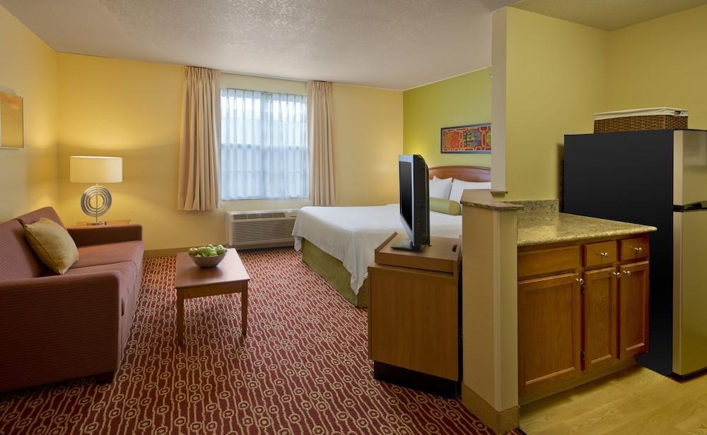 Birch Hills Suites - Blue Ash Kültér fotó